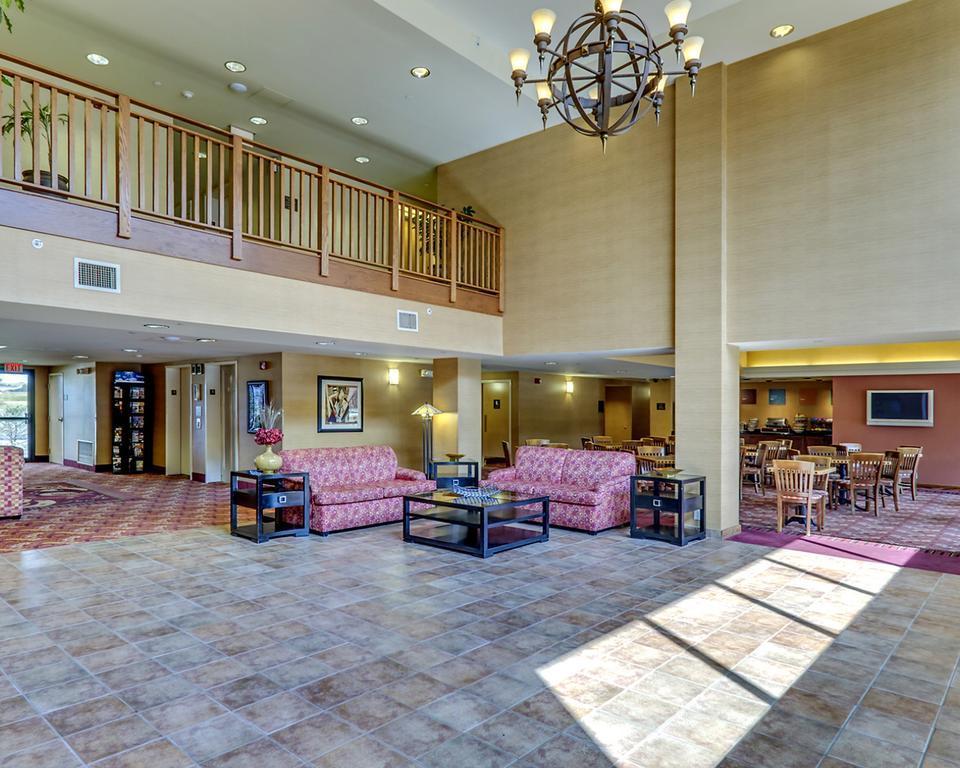 Comfort Inn & Suites York Zewnętrze zdjęcie